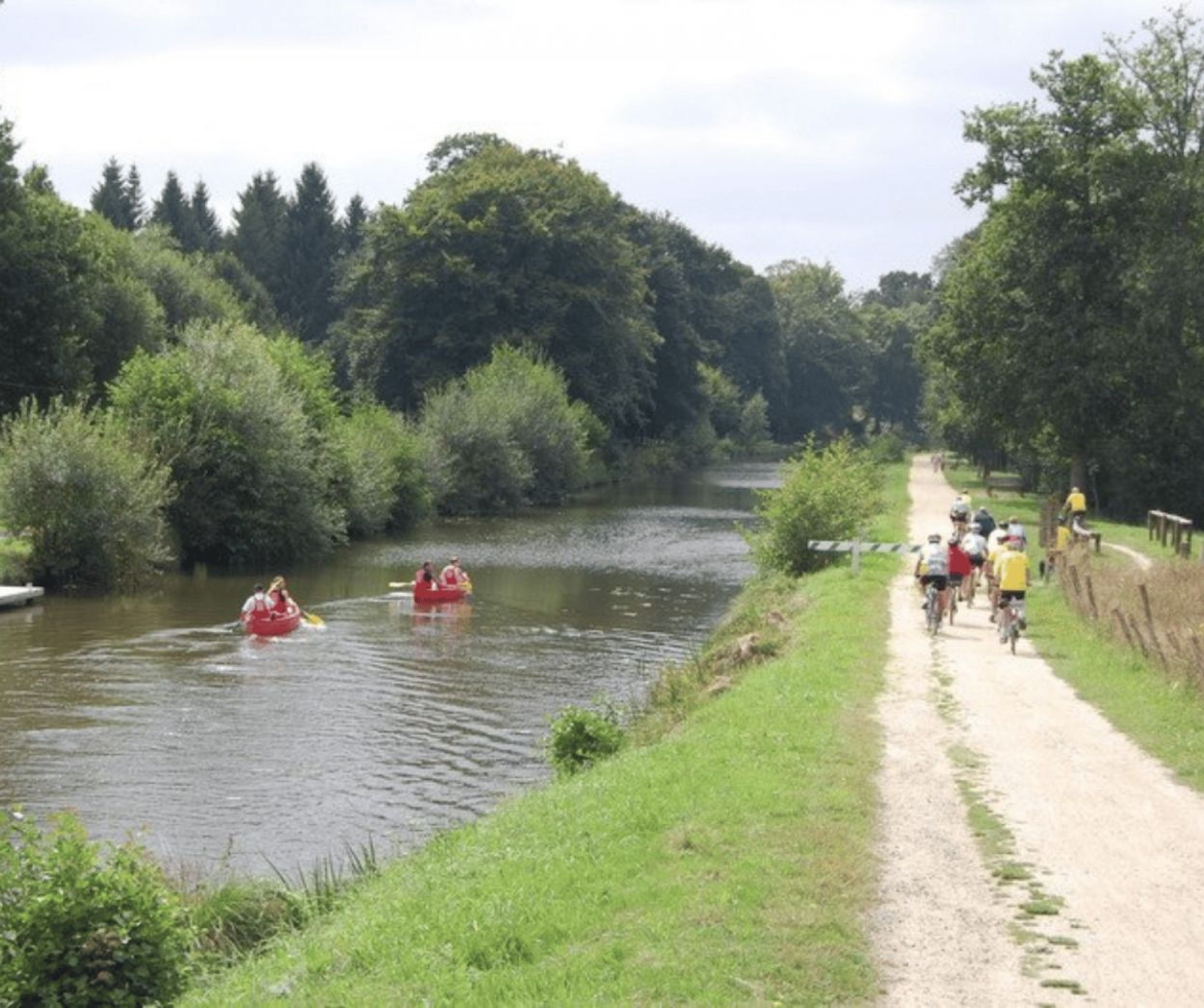 Canal de Nantes à Brest en van aménagé